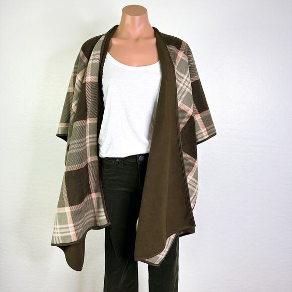 Woolrich Tartan Plaid Reversible Microfleece Blanket Cape Shawl Poncho Brown OS - Picture 9 of 10